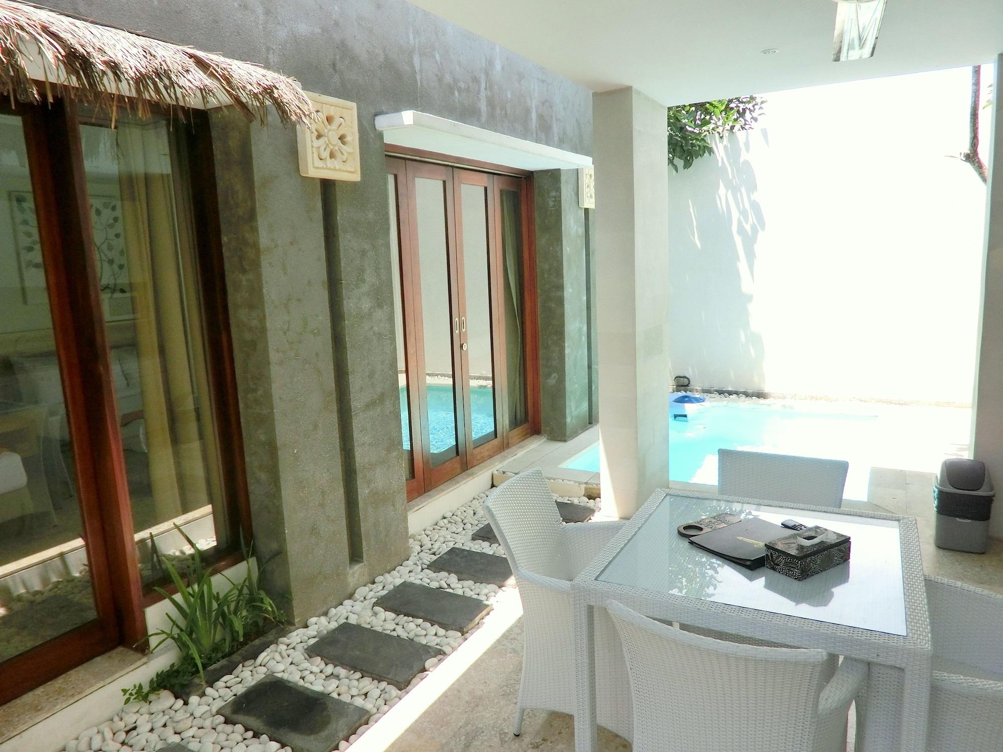 Jas Boutique Villas Семіньяк Екстер'єр фото