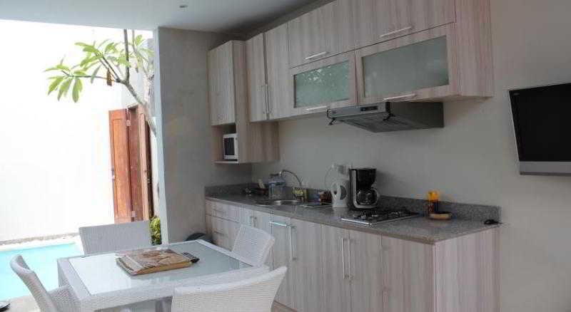 Jas Boutique Villas Семіньяк Екстер'єр фото