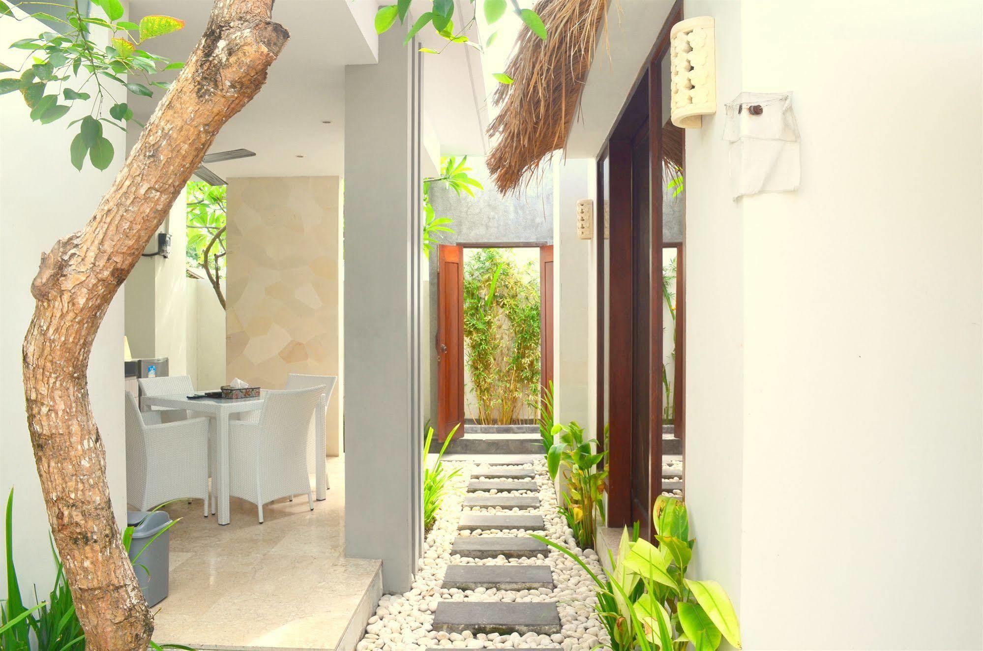 Jas Boutique Villas Семіньяк Екстер'єр фото